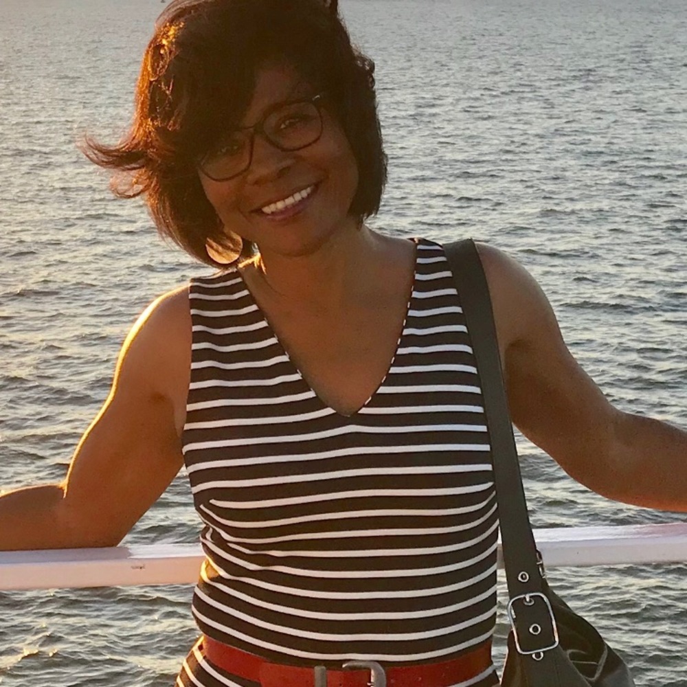 Meet your Posher, Faye